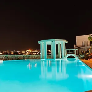 Peristeronas Village Klouvas